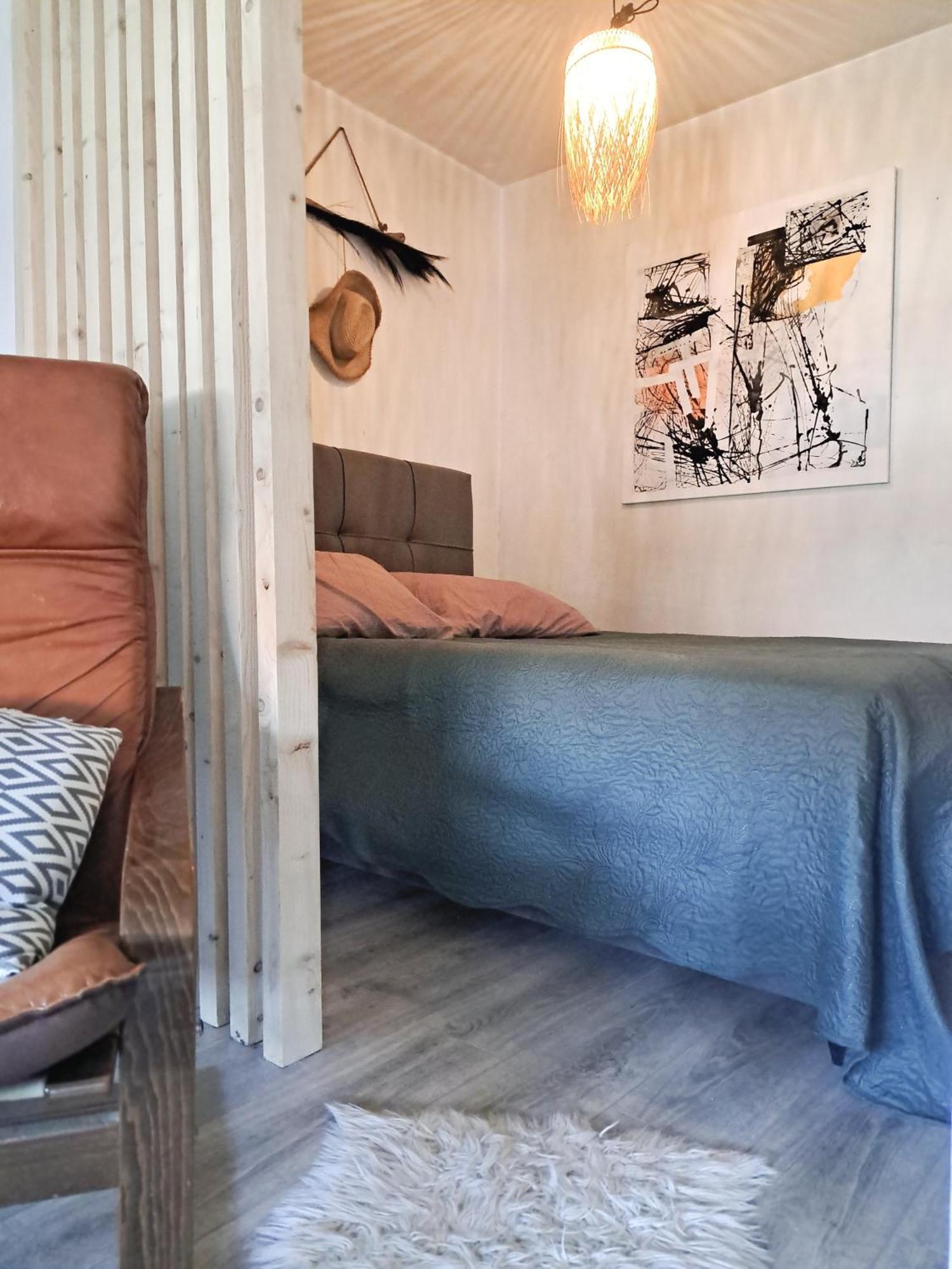 Art Apartment Pula Exteriör bild
